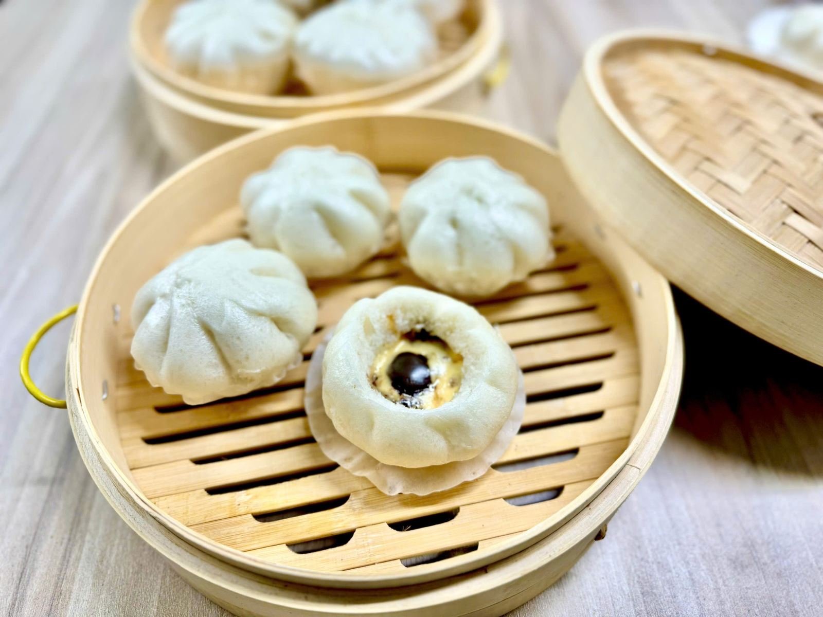 Bánh bao Chocolate phomai<br/>(hộp 4 cái)